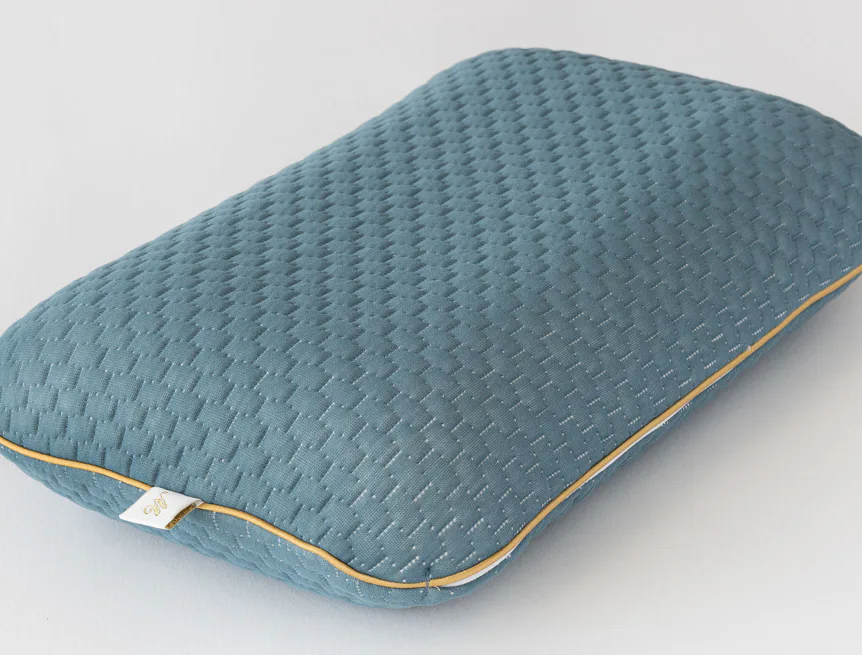 Travel anatomic teal