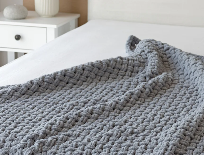 Deka Knittingly středně šedá