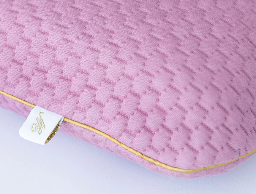 Travel anatomic pink